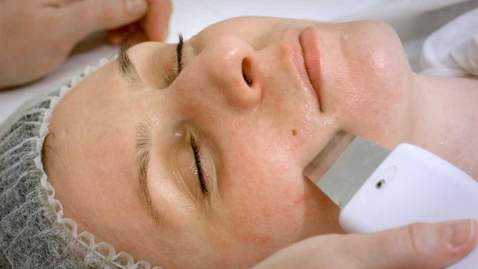 Ультразвуковая чистка лица